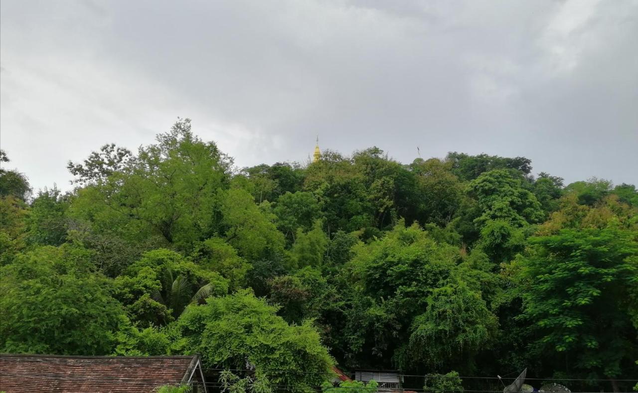 Villa Merry Lao Ban Aphay Luang Prabang Exteriér fotografie